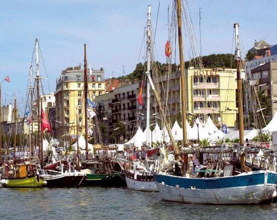 « L'Escale Du Port » 400M De La Plage, 50M Du Centre Ville Boulogne-sur-Mer Zewnętrze zdjęcie